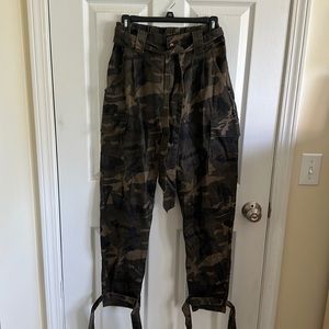 Women’s Cargo Pants